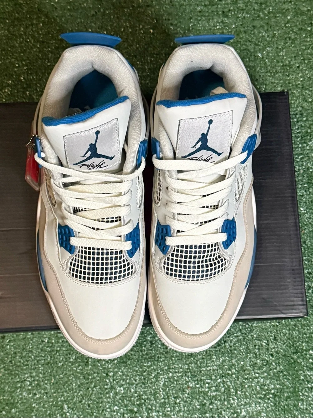 Men’s Jordan 4 Retro Military Blue